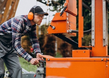 ﻿﻿Многим владельцам загородных домов приходится создавать собственную систему водоснабжения, ведь не всегда удается подключиться к центральной маги...